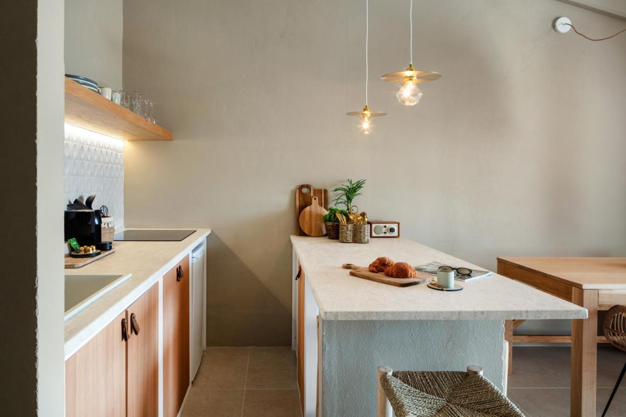 Baia Dorata Beach Apartment Porto Istana Buitenkant foto