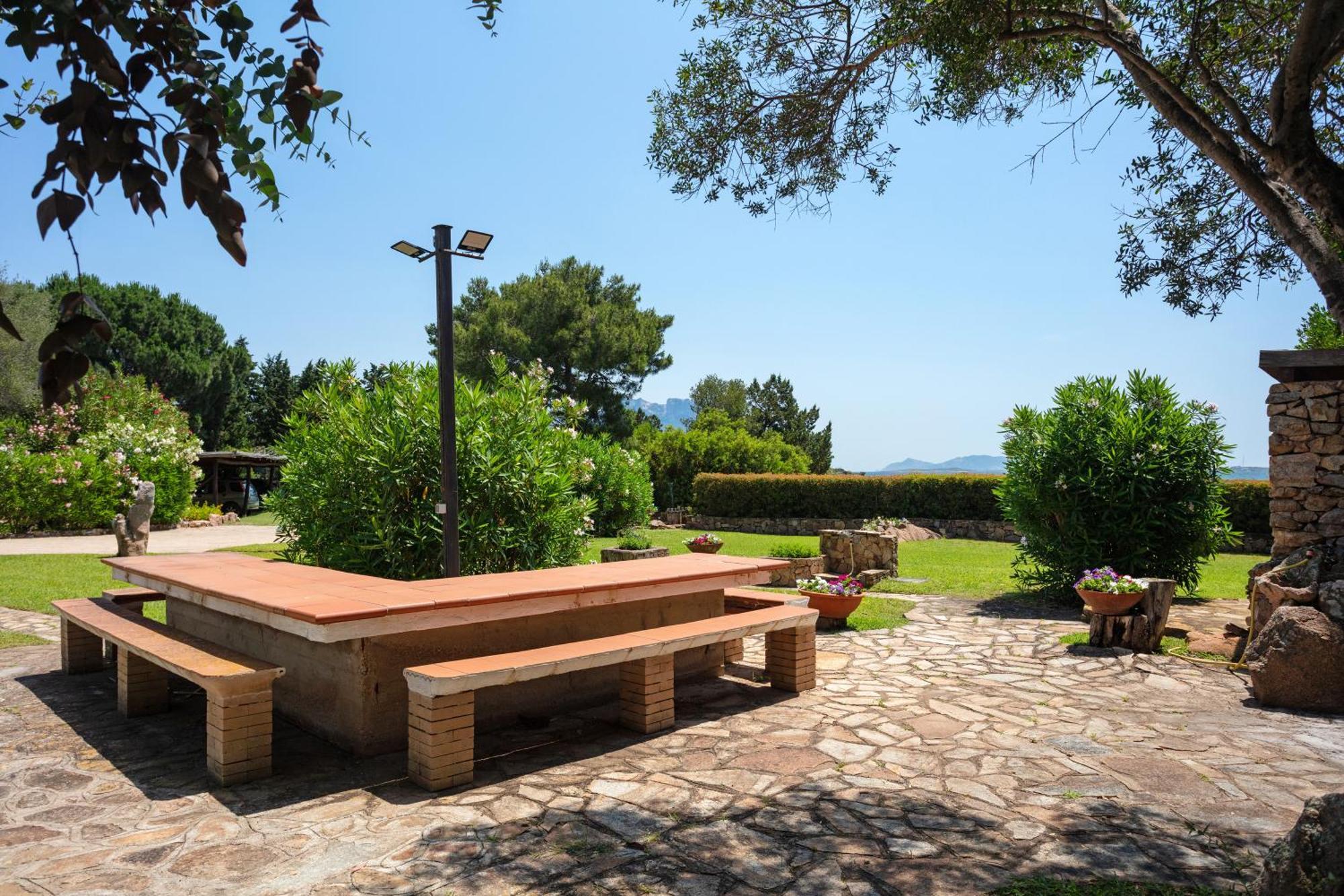 Baia Dorata Beach Apartment Porto Istana Buitenkant foto
