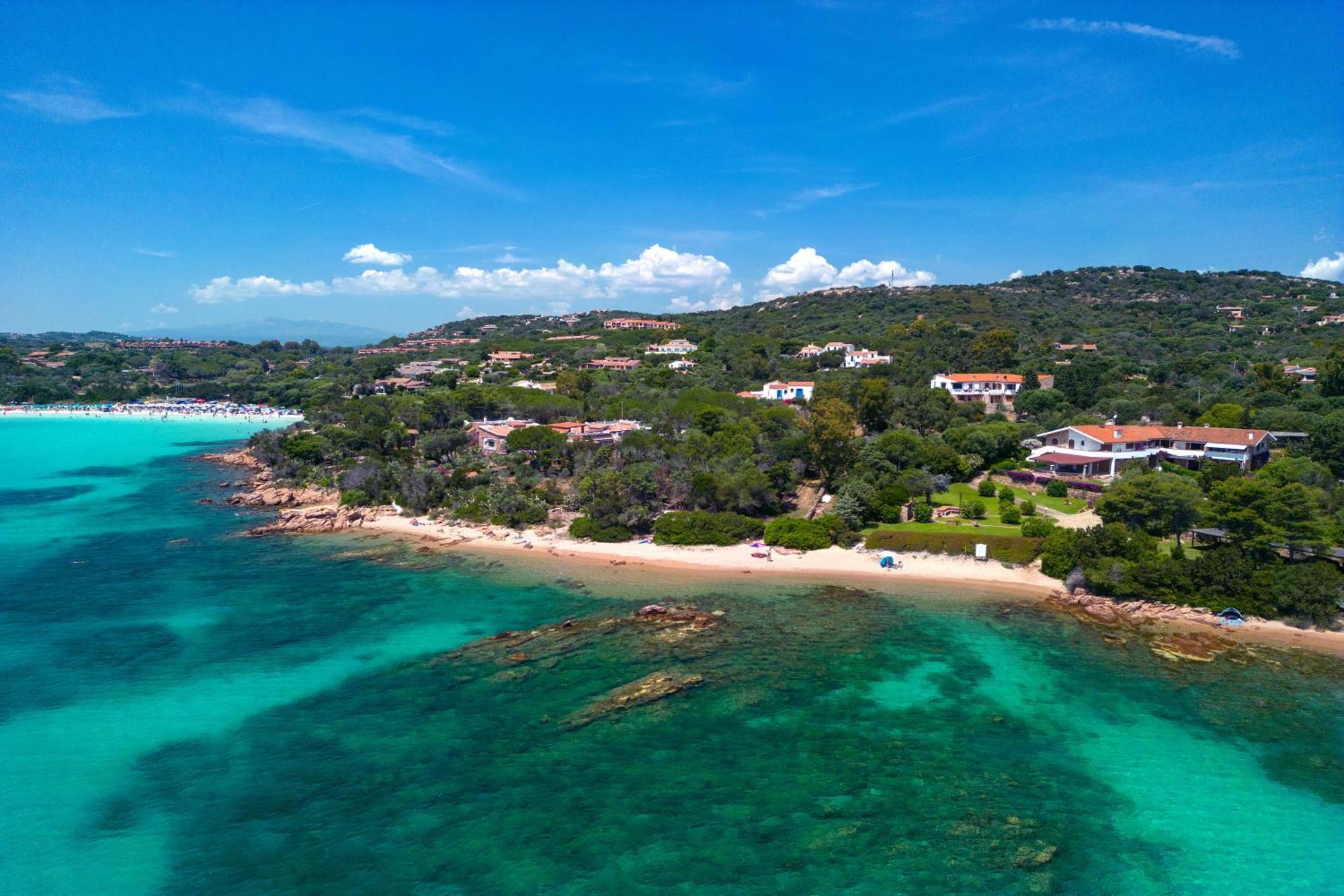 Baia Dorata Beach Apartment Porto Istana Buitenkant foto